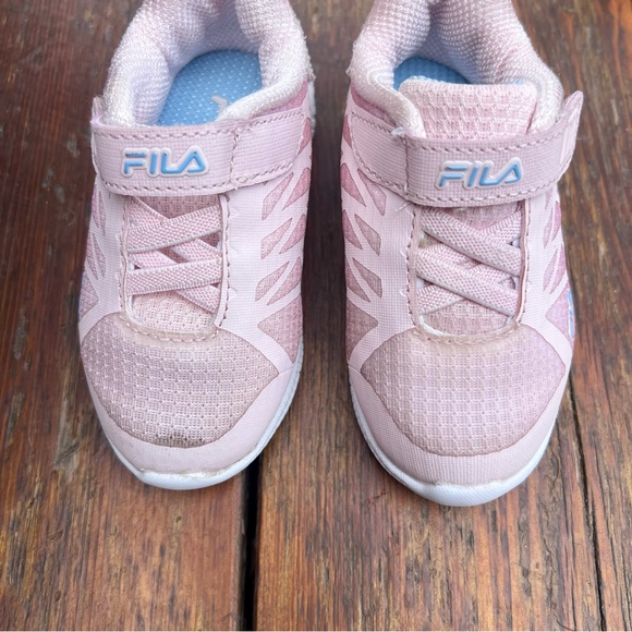 FILA PINK SNEAKERS SIZE 5 - Picture 3 of 12